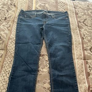 Women’s a.n.a Jeans. Size 2X.